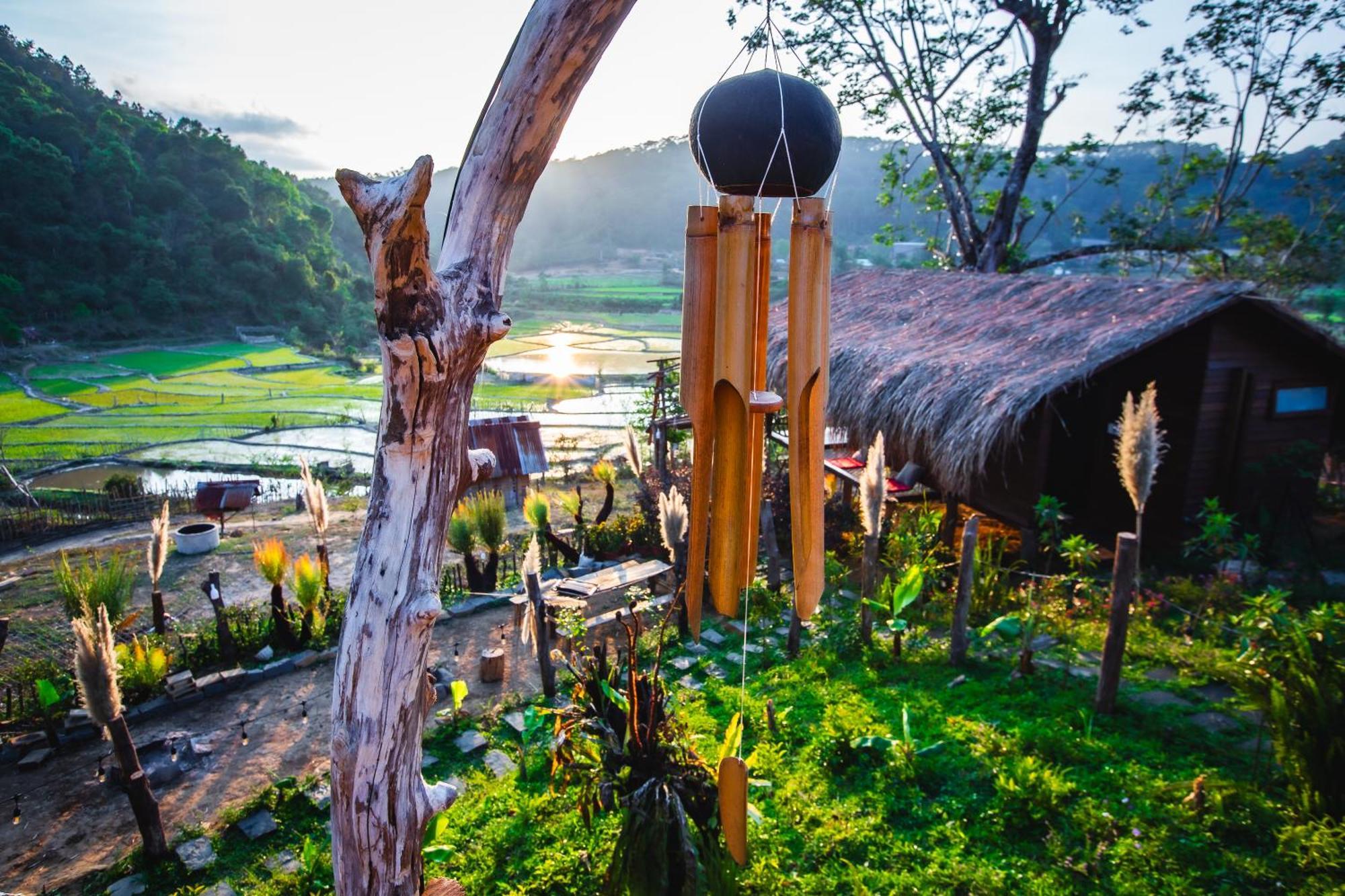 Nha Trong Ban - Homestay Mang Den Kon Von Kla Екстериор снимка