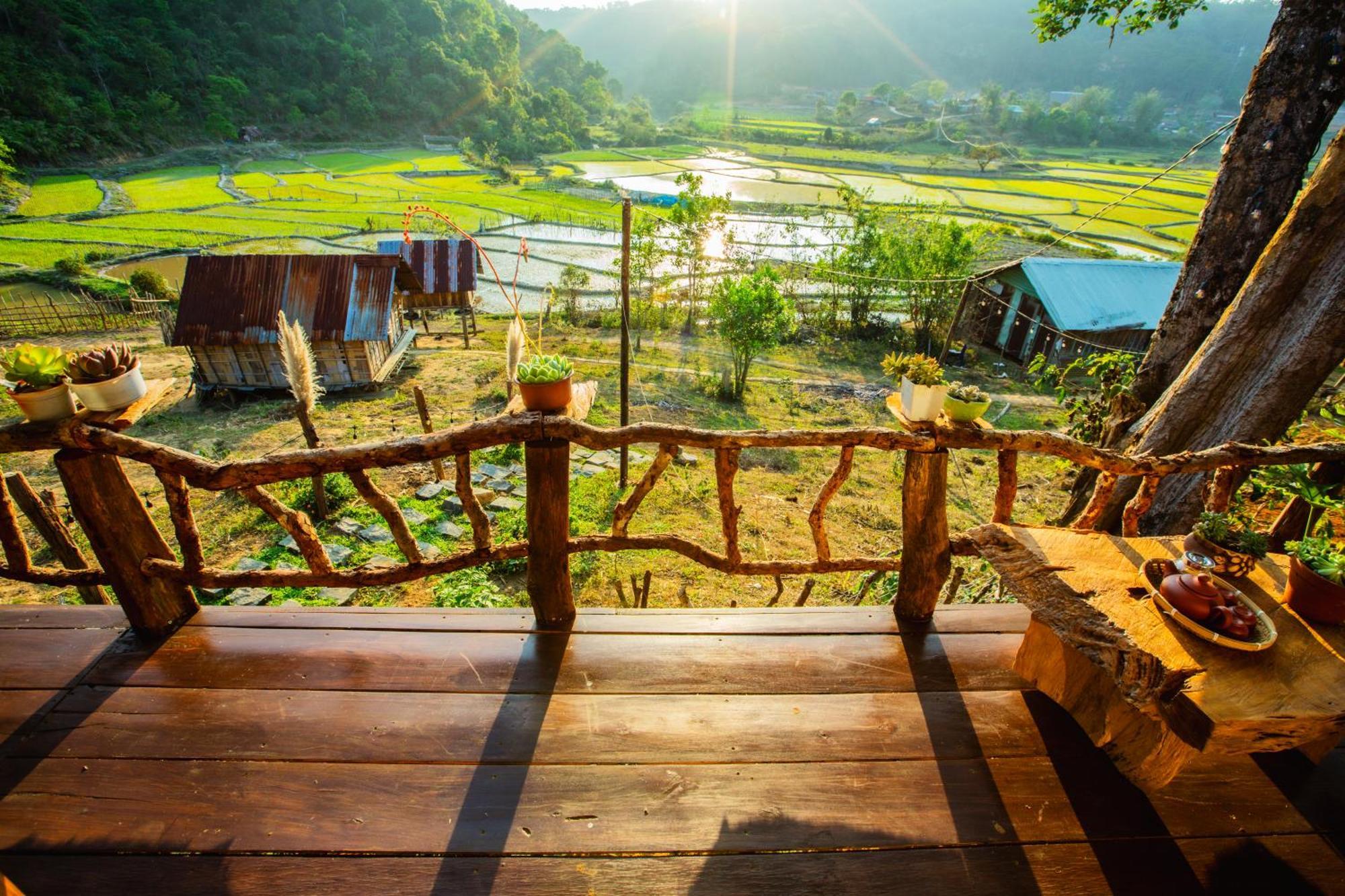 Nha Trong Ban - Homestay Mang Den Kon Von Kla Екстериор снимка