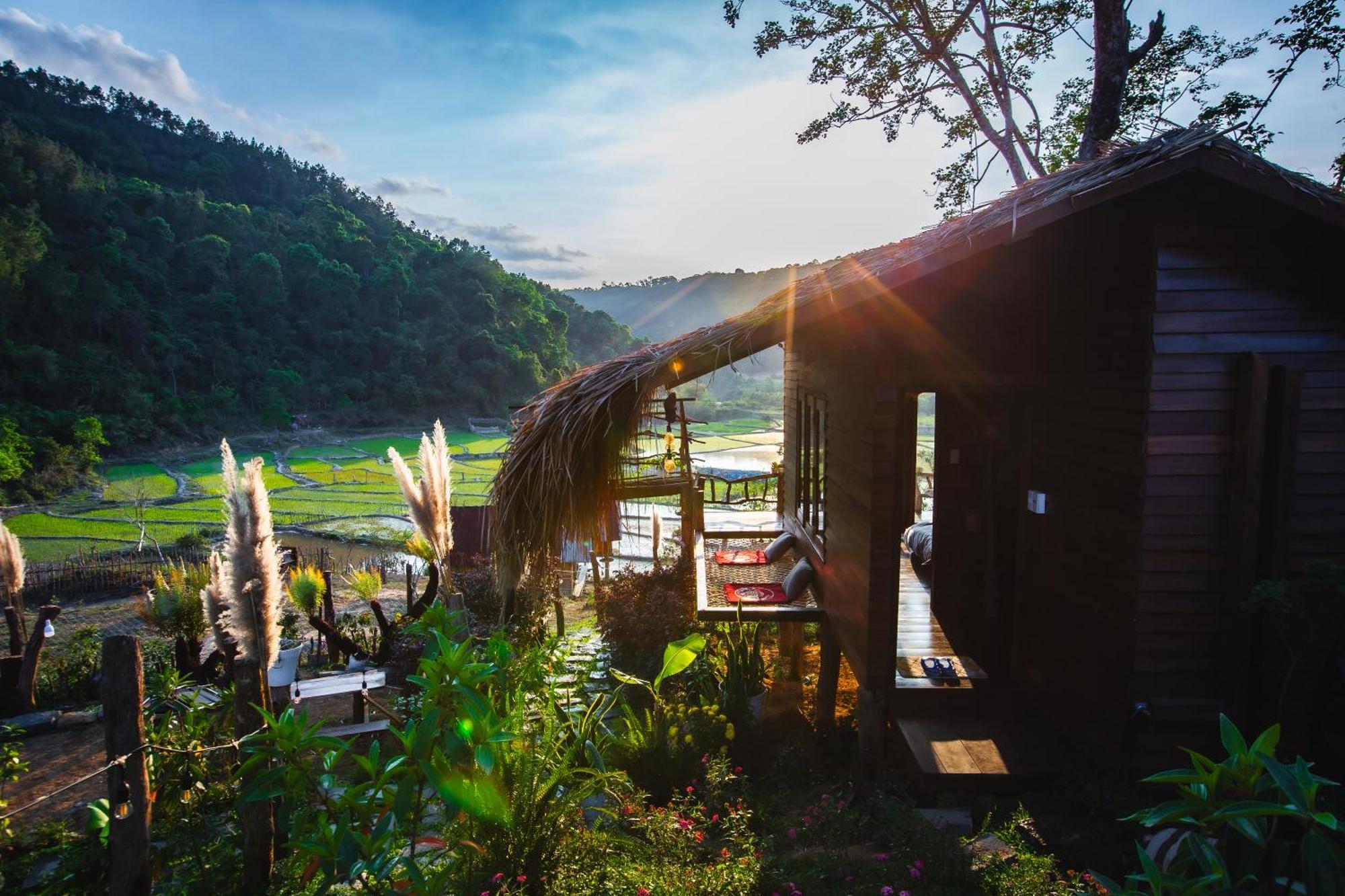 Nha Trong Ban - Homestay Mang Den Kon Von Kla Екстериор снимка