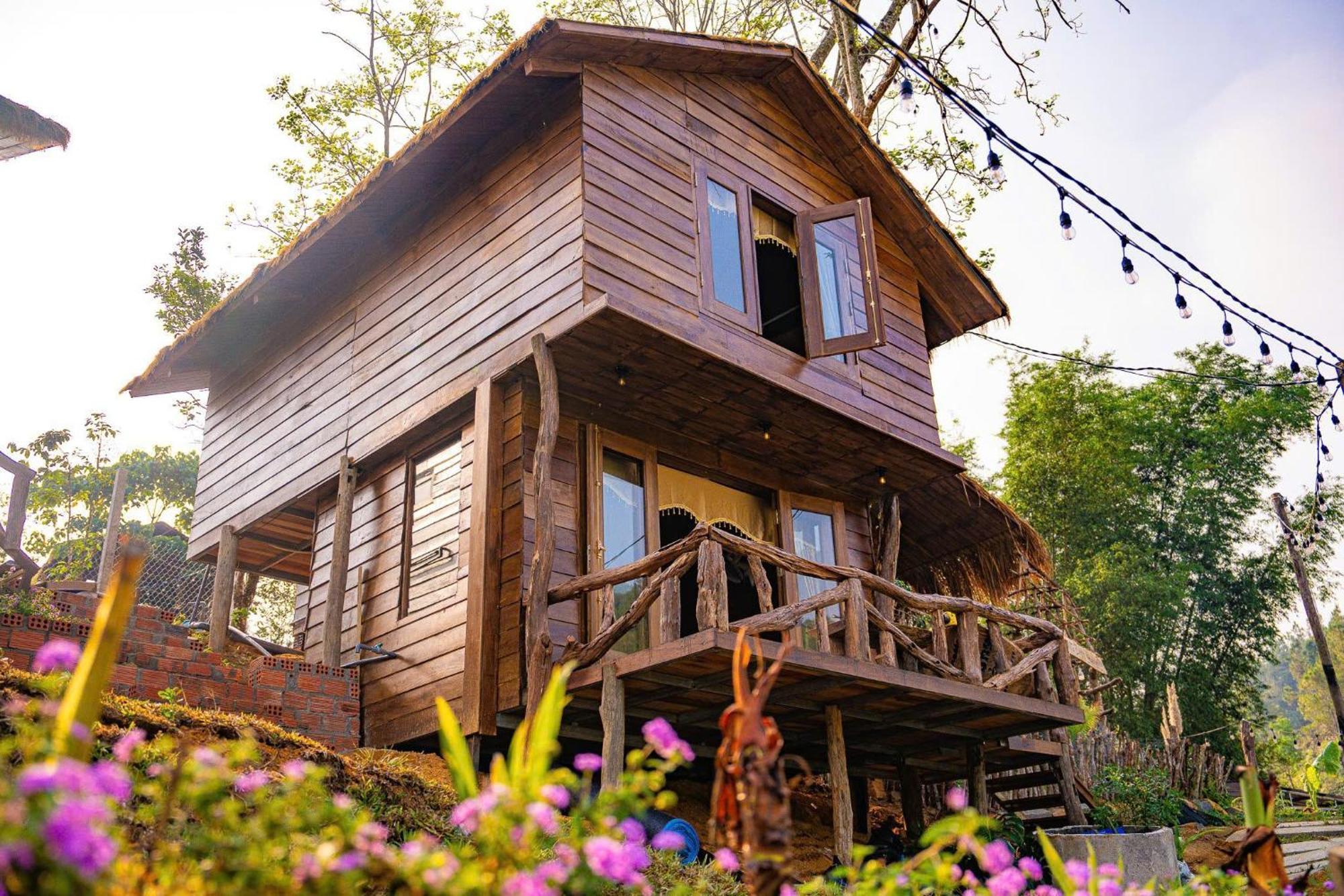 Nha Trong Ban - Homestay Mang Den Kon Von Kla Екстериор снимка