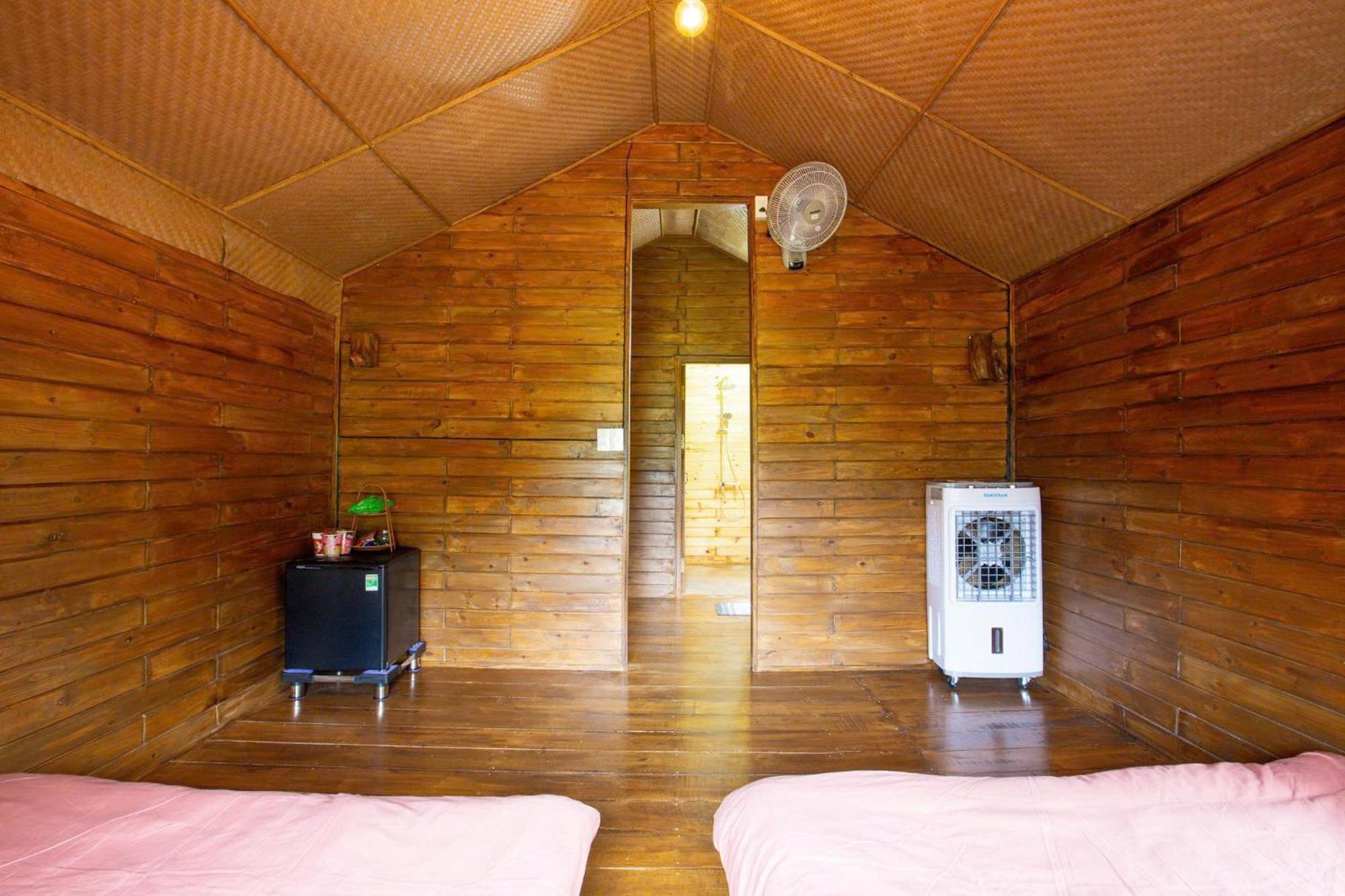 Nha Trong Ban - Homestay Mang Den Kon Von Kla Екстериор снимка