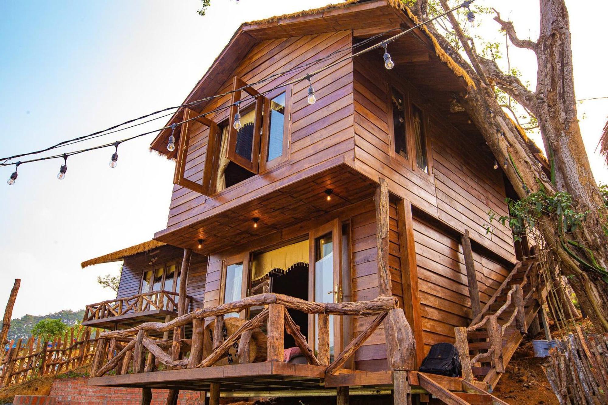 Nha Trong Ban - Homestay Mang Den Kon Von Kla Екстериор снимка
